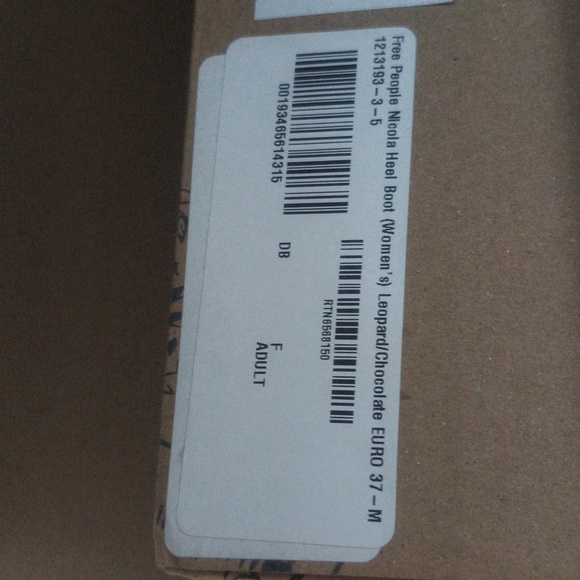 New Animal Print Heel Boots / Size 7 - Picture 6 of 8